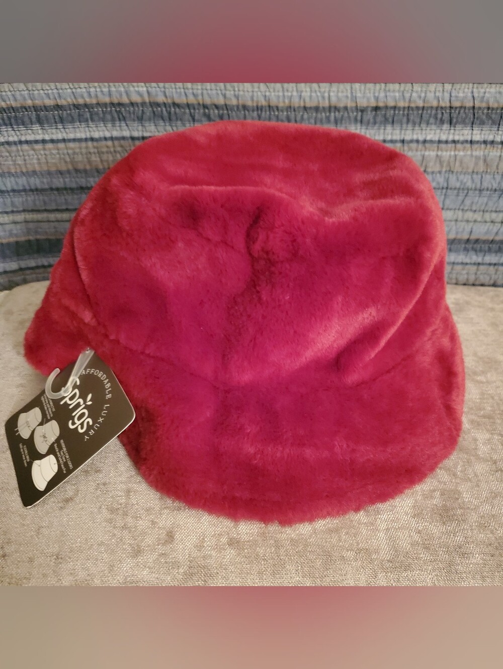 Sprigs Reversible Bucket Hat New With Tags